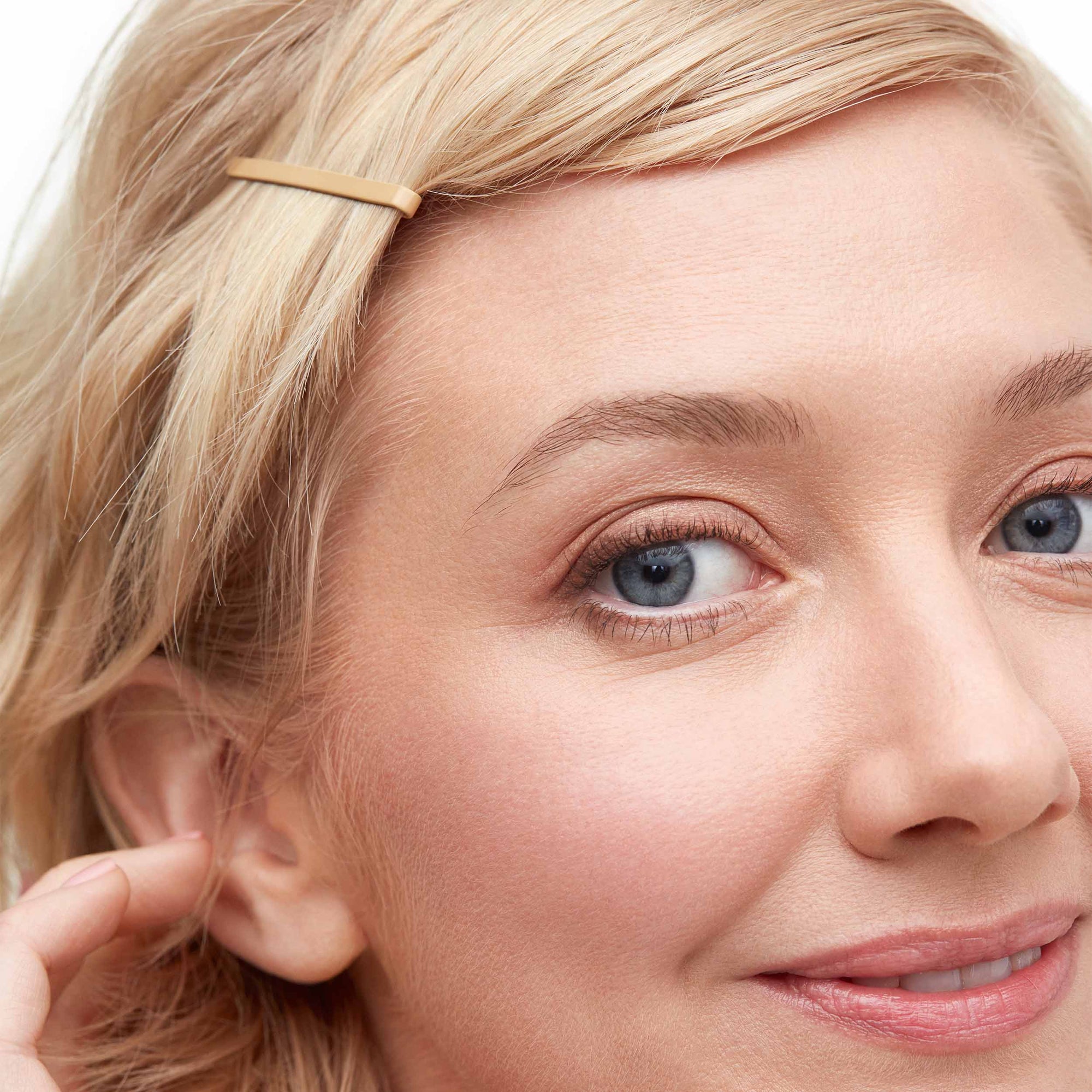How to Use a Hairpin in Fine Hair