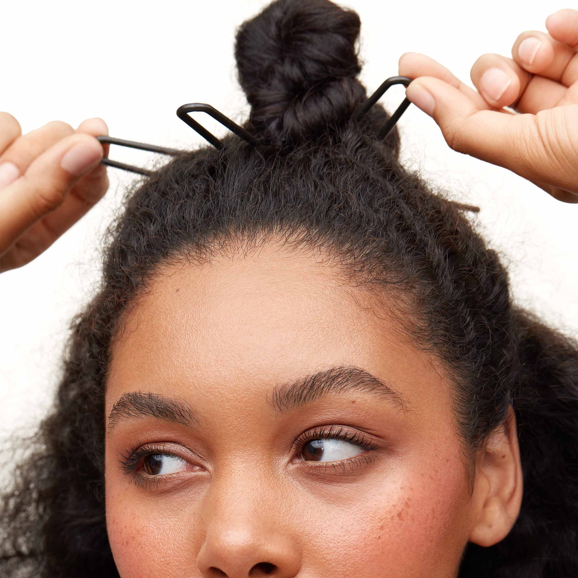 Best Hairpins for Thick Hair