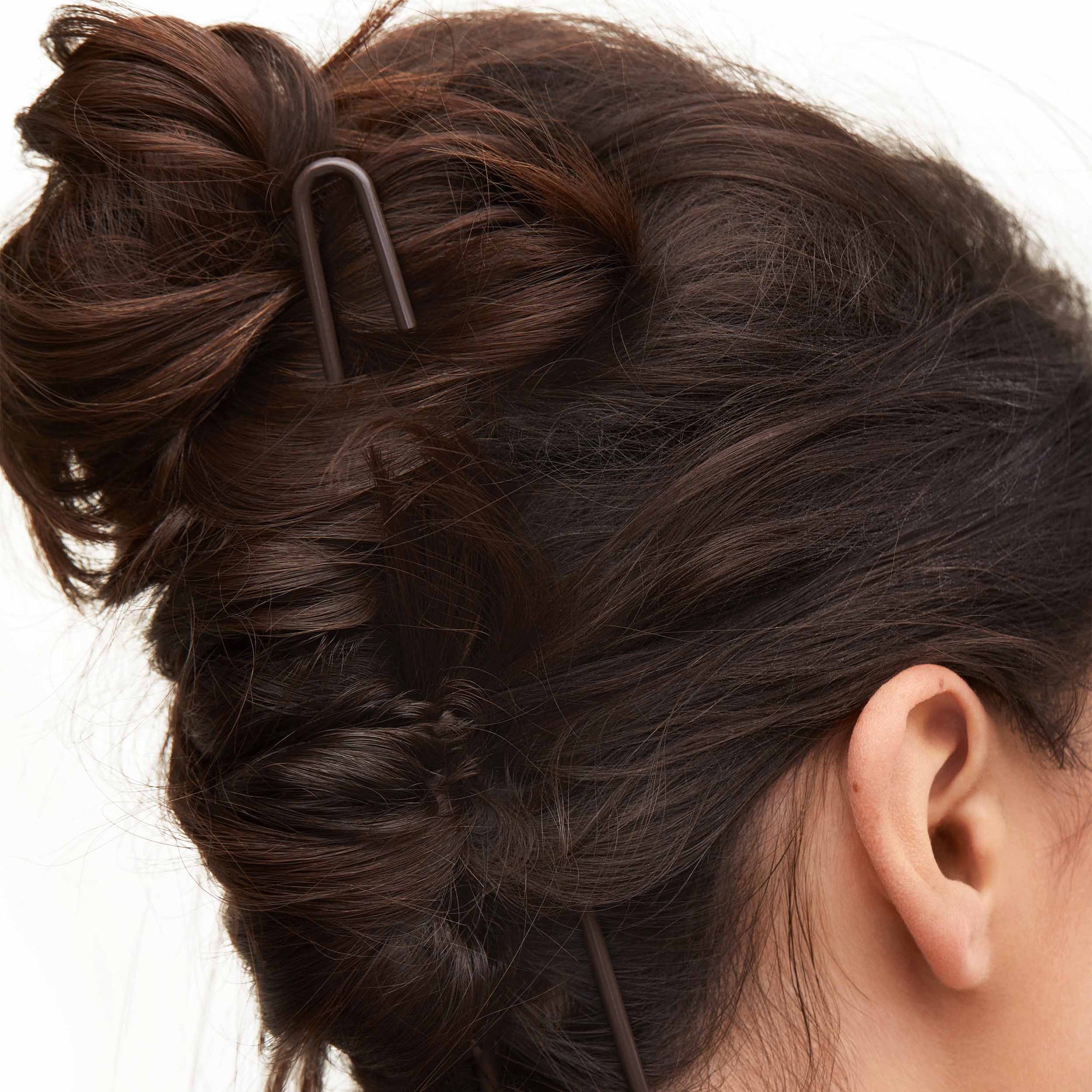 Meet the Power Pin: The Hairpin Designed to Replace the Claw Clip