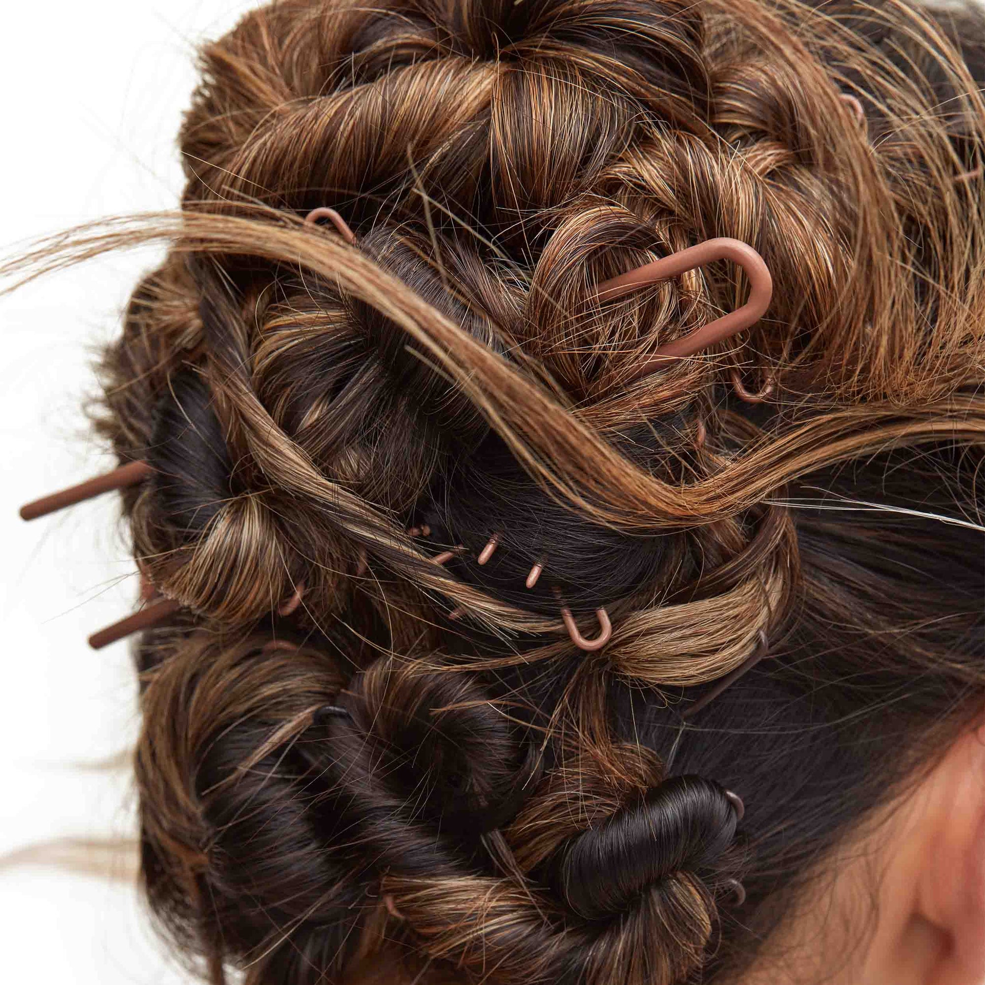Hair Pins for Women: How to Choose the Right One for Your Hair